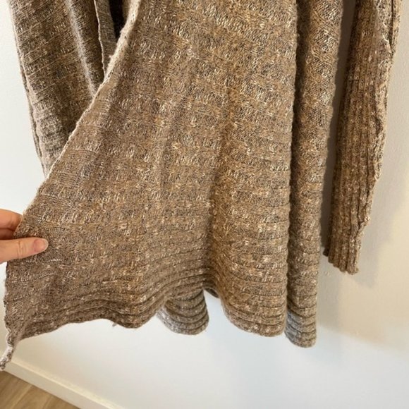 𝅺Beached Shell Open Front Duster Cardigan - Picture 3 of 11